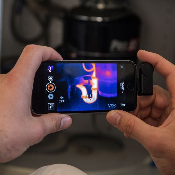 Seek Thermal Compact XR iOS Camera Black