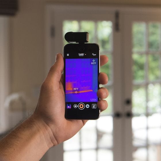 Seek Thermal Compact XR iOS Camera Black